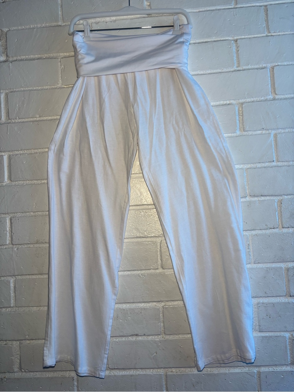 No boundaries fold over beach pants